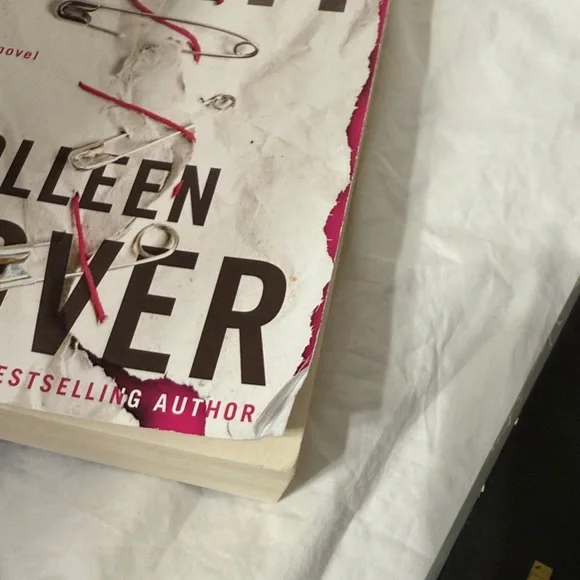 “Without Merit” and “Verity” Paperback Fiction Novels by Colleen Hoover. - Picture 13 of 15